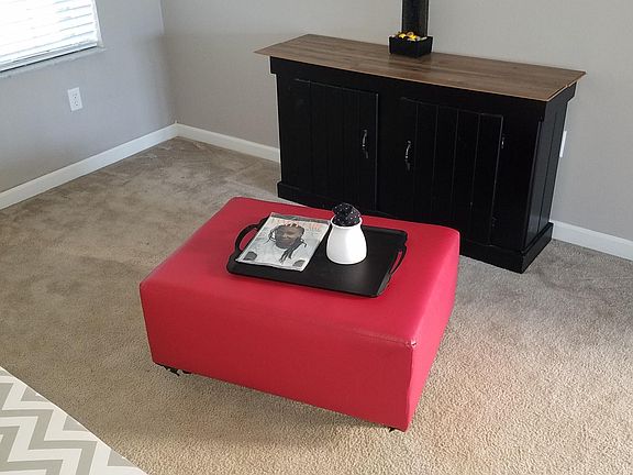 Living Room/ Office Area