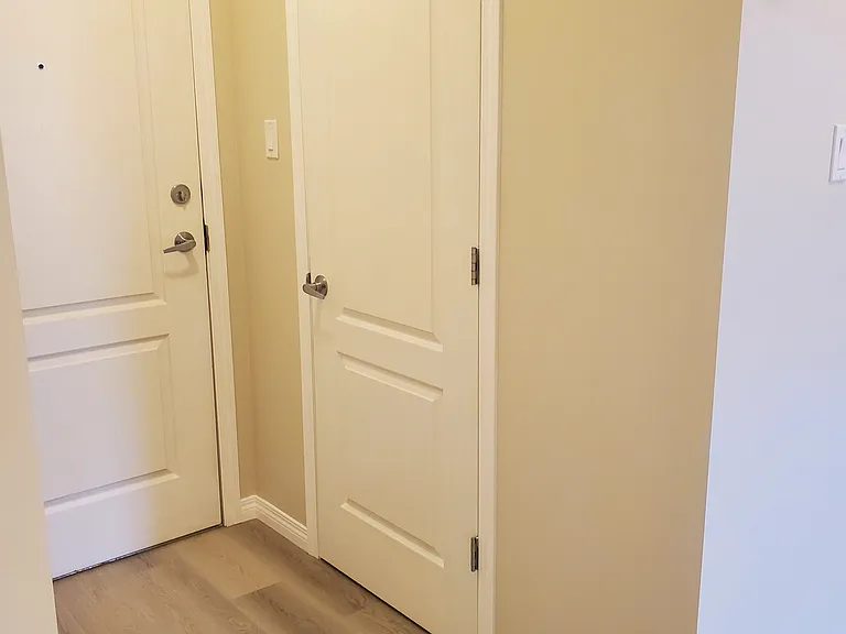 10 Nevada Pl #201 — Photo 14