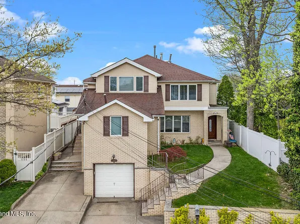 305 Katan Ave, Staten Island, NY 10308