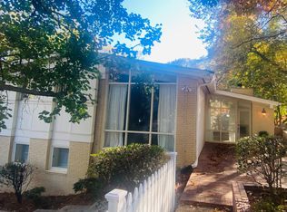 880 Wellesley Dr NW, Atlanta, GA 30305