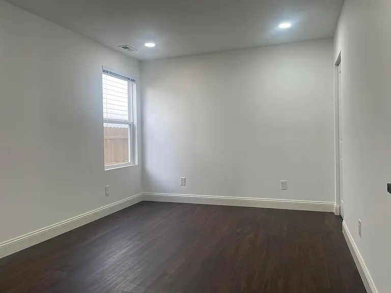 204 N Hamilton Ave — Photo 10