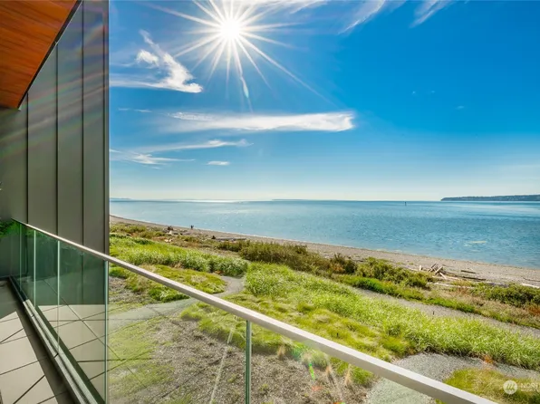 9545 Semiahmoo Parkway #205, Blaine, WA 98230