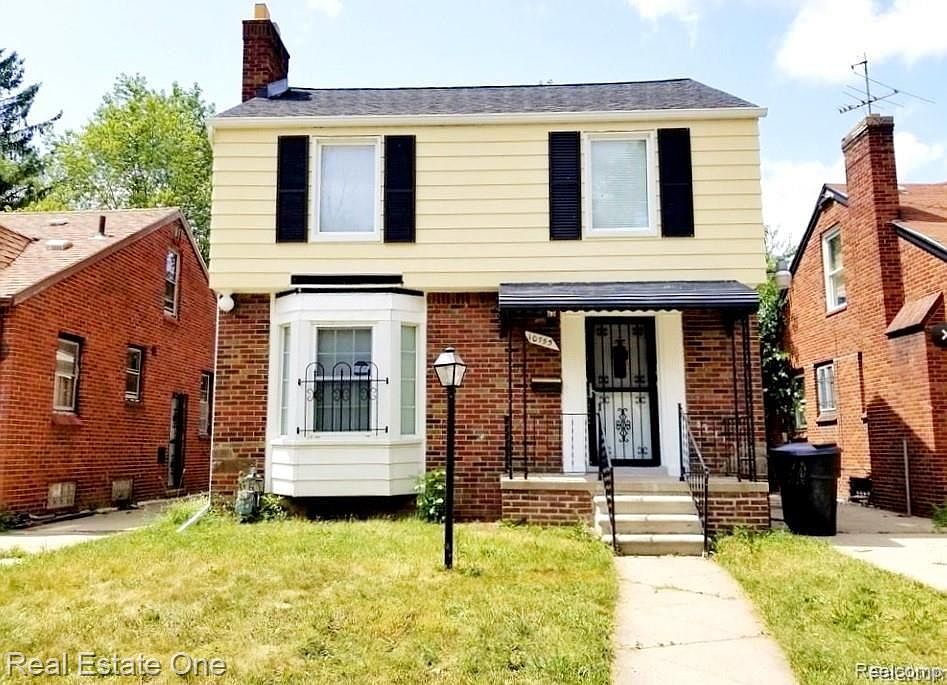 10755 Roxbury St, Detroit, MI 48224 | Zillow