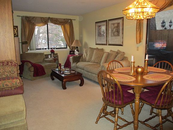 4th image of 24 Carhart Ave APT 209
