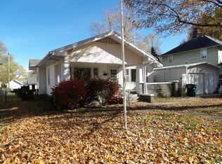 813 Frisco Ave, Monett, MO 65708