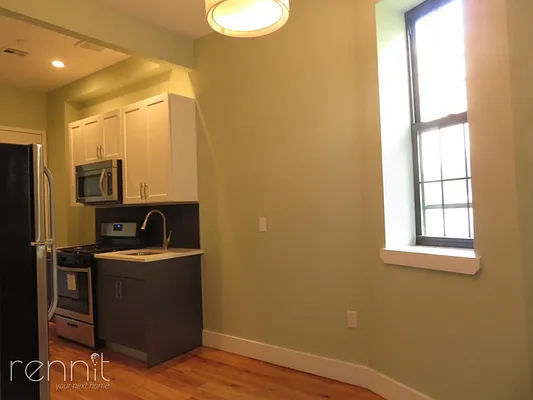 Rented by Rennit Inc. | media 24