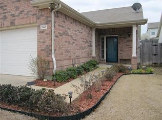 7449 Howling Coyote Ln, Fort Worth, TX 76131