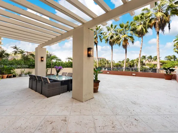 765 Crandon Blvd APT 102, Key Biscayne, FL 33149