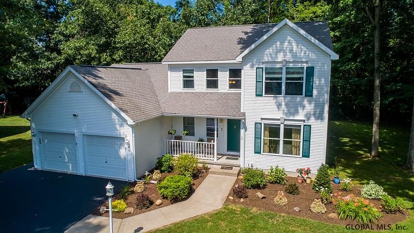1st image of 8 Northgate Ct