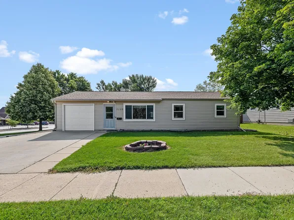 3102 E Anaconda Rd, Rapid City, SD 57701