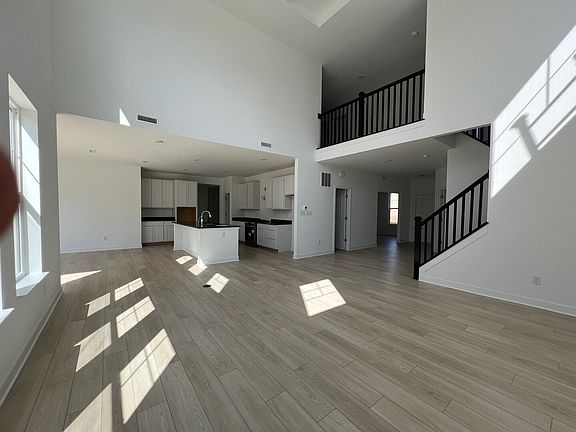 5th image of 517 Ogala Dr