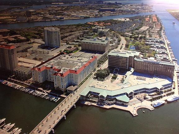 4th image of 700 Harbour Island Blvd #824