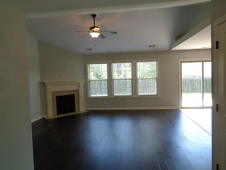 5103 Grayling Ct — Photo 2