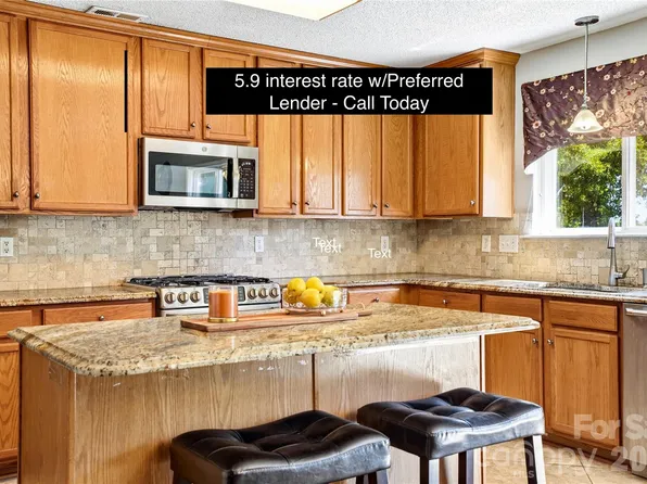13310 Pontchatrain Ave, Charlotte, NC 28273