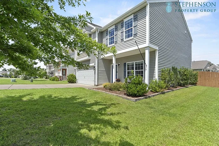 502 Eagles Rest Dr — Photo 2