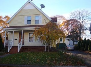 3 General Cobb St, Taunton, MA 02780