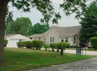 210 W J St S, Gas City, IN 46933