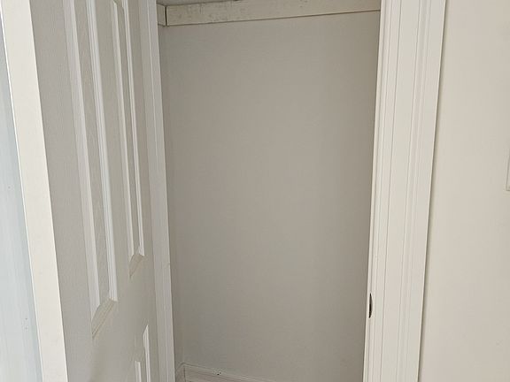 5th image of 601 Ocean Pkwy APT 5D