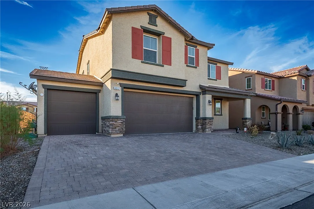 4 bed, 3.0 bath, 3095 sqft, $3,800 — Photo 1