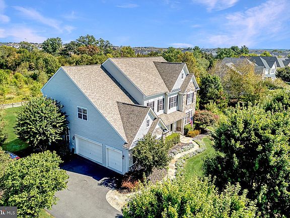 4th image of 43024 La Riva Dr