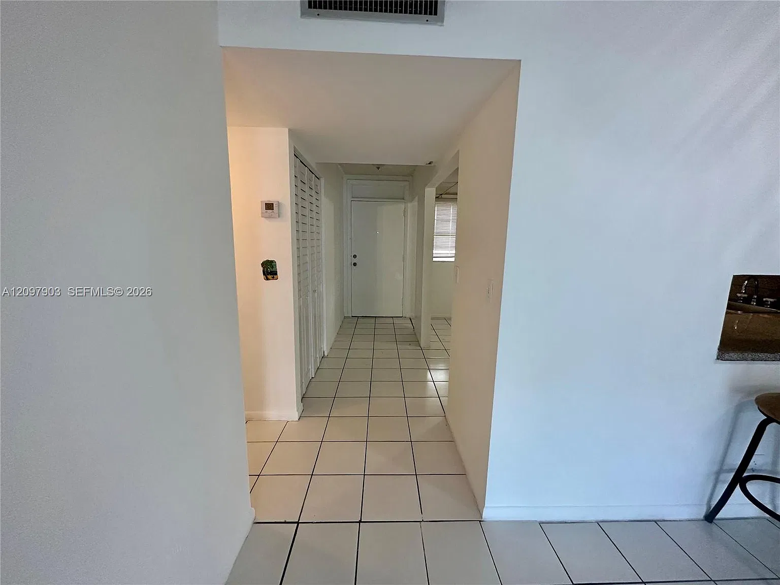 Lauderdale Oaks Condo Xi — Photo 4