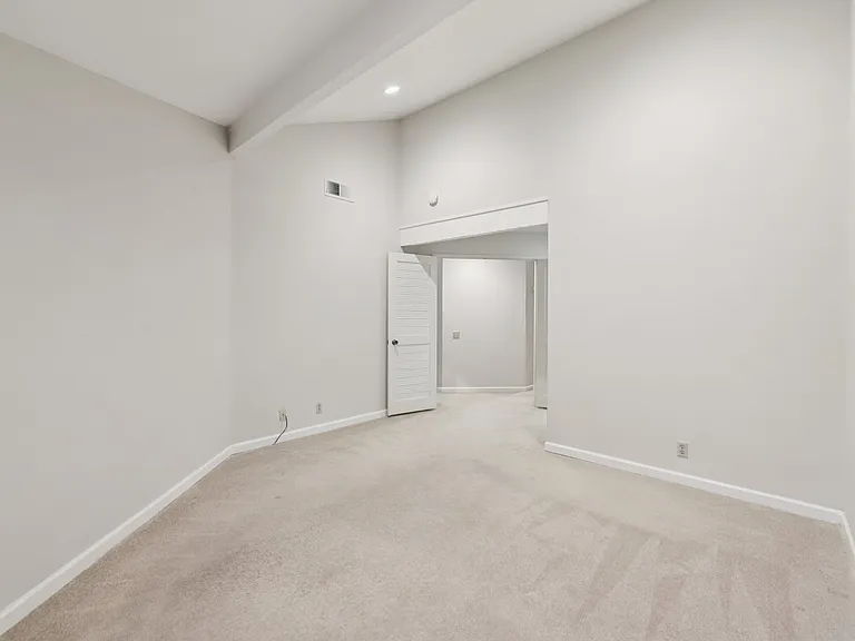34898 Tiburon Ter — Photo 18