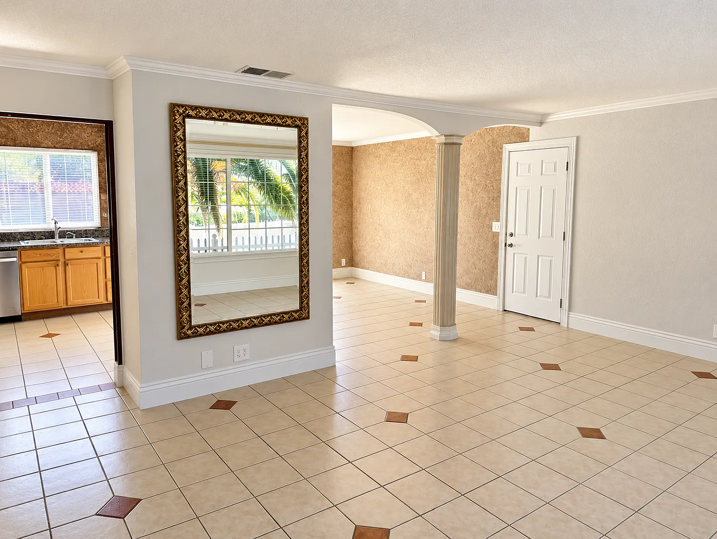 6080 Garfield Avenue — Photo 4
