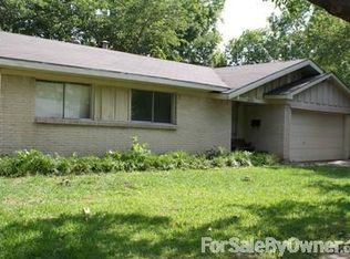 4102 Colgate Ln, Garland, TX 75042