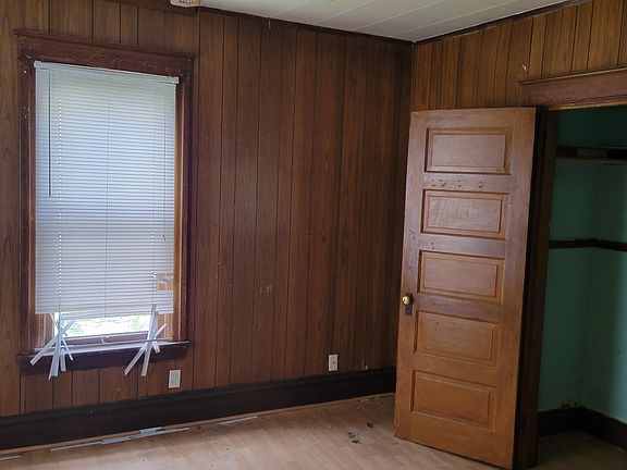2nd image of 519 Albert Ave
