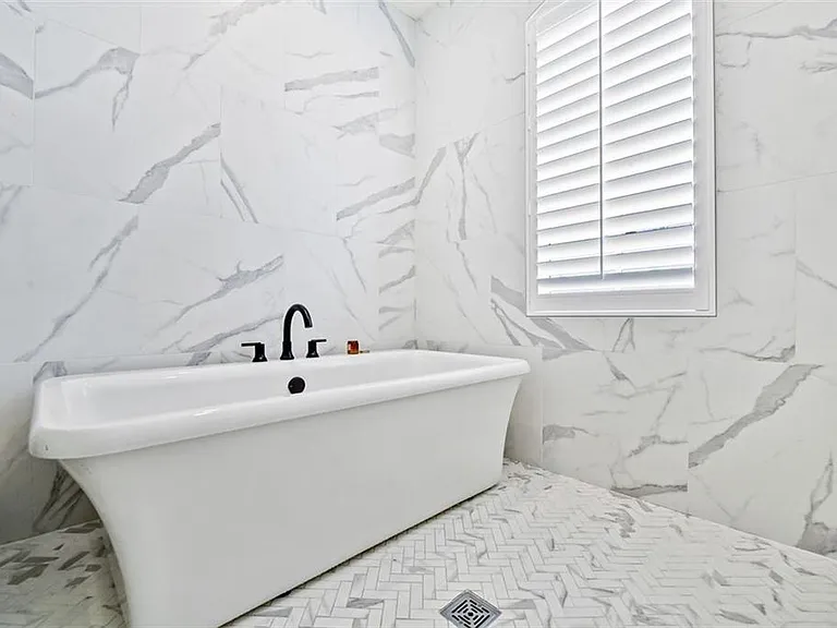 3667 Peachtree Rd NE #1 — Photo 15