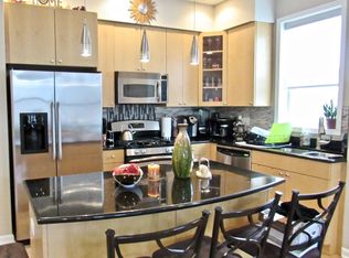 4956 S Champlain Ave APT 2N, Chicago, IL