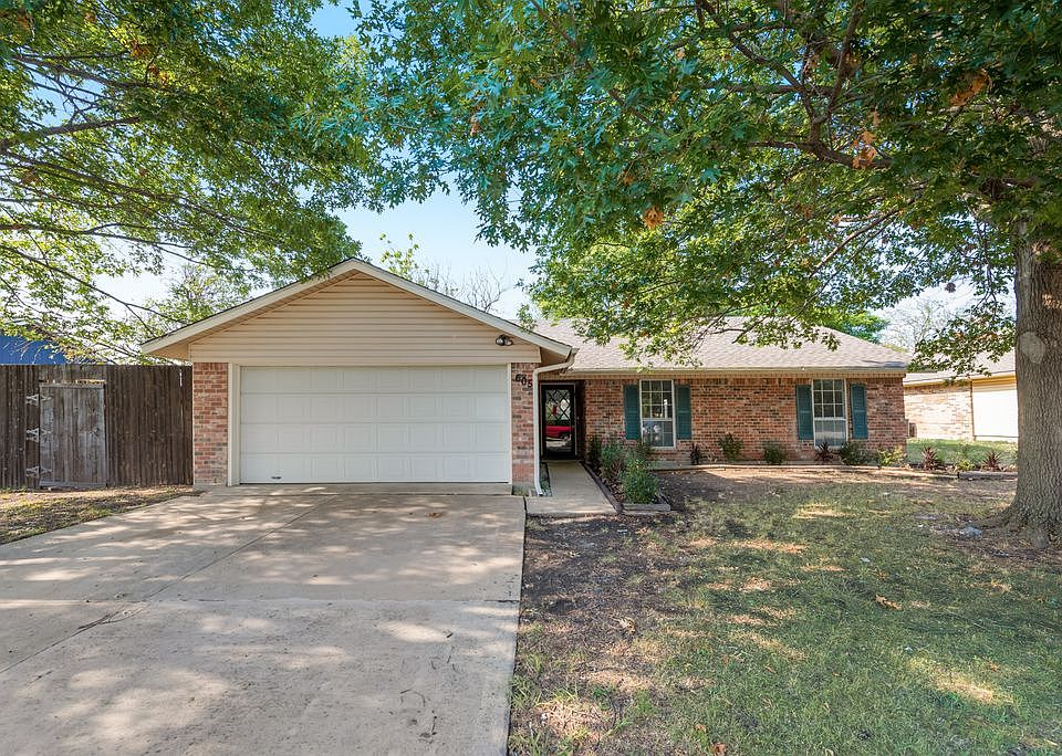 1st image of 605 High Meadow Dr