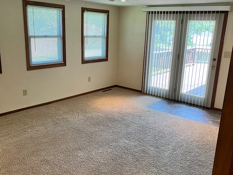 1405 Tamara Dr — Photo 13