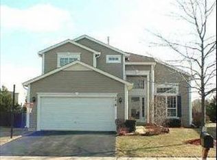 7410 Korbel Dr, Gurnee, IL 60031
