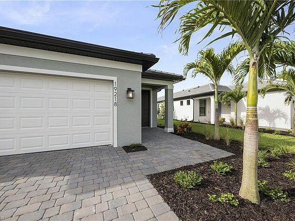 4th image of 19218 Hinkley Dr