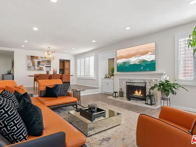 17130 Burbank Blvd UNIT 201, Encino, CA, 91316