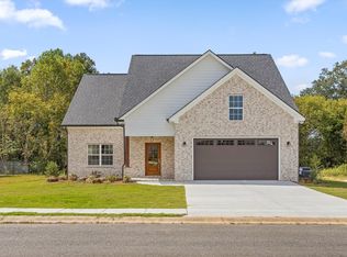 104 W Madison West St, Chatsworth, GA 30705