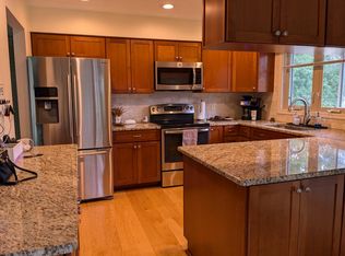 4120 Manor View Dr NW, Rochester, MN 55901