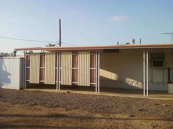 karmella 65 shed side