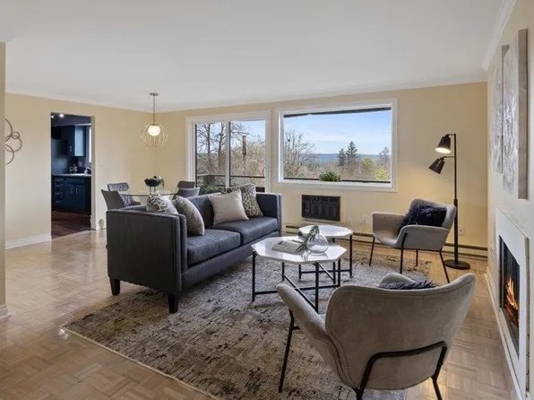 844 W Cliff Dr APT 103, Spokane, WA 99204