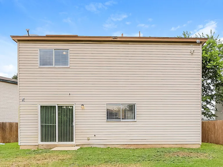 6102 Candletree — Photo 16