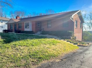 5809 N Colrain Ave, Kansas City, MO 64151