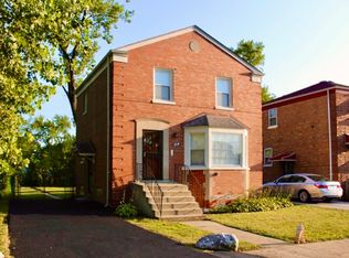 110 W 157th Pl, Harvey, IL 60426