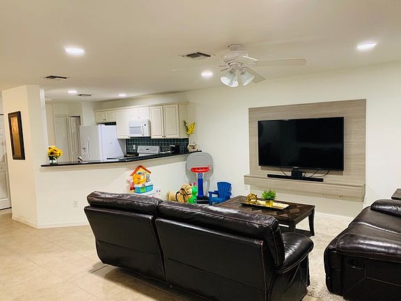3rd image of 2744 SE Birmingham Dr