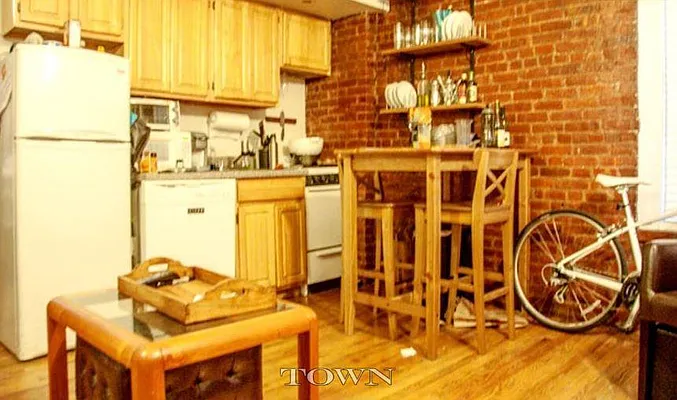 Rented by Town Residential | media 44