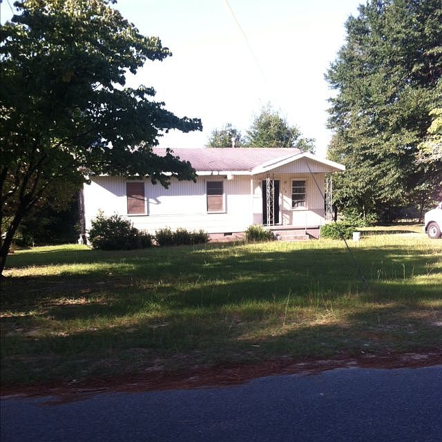 1st image of 103 Celia Dr