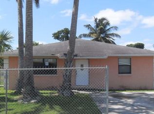 11940 SW 212th St, Miami, FL 33177