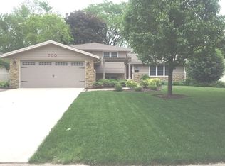 700 Madison St, Joliet, IL 60435