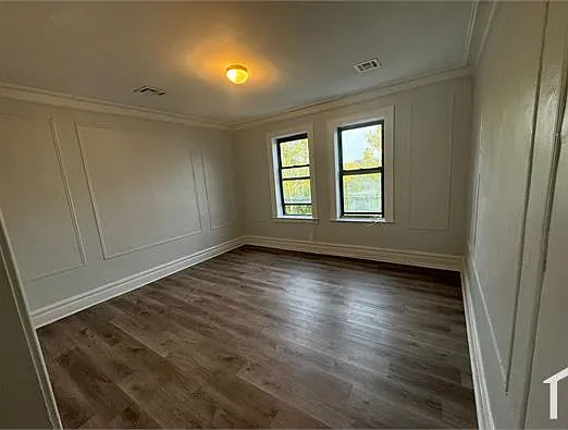 125 Osborne Ter #12 — Photo 4