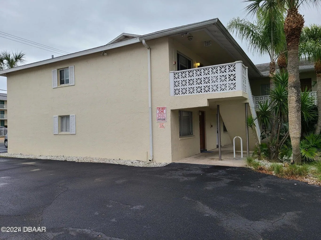 1 bed, 1.0 bath, 608 sqft, $1,100 — Photo 1